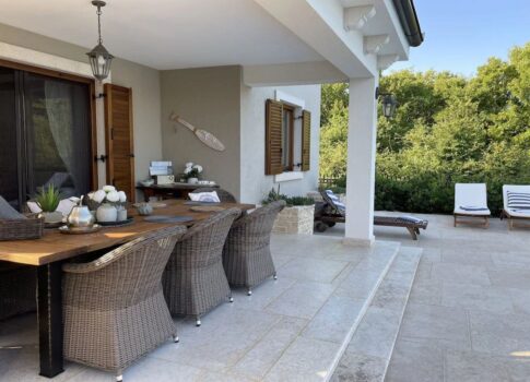 Csodás ház medencével, szép kilátással, csendes helyen!